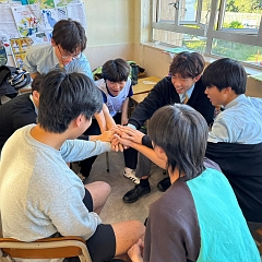 06